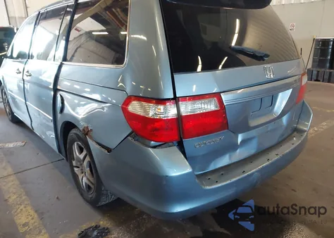 2006 Honda Odyssey Ex-L z USA, uszkodzony, nr VIN 5FNRL38736B021095